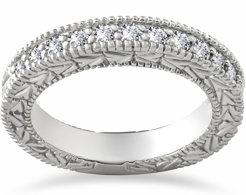 lab created halo diamond ring