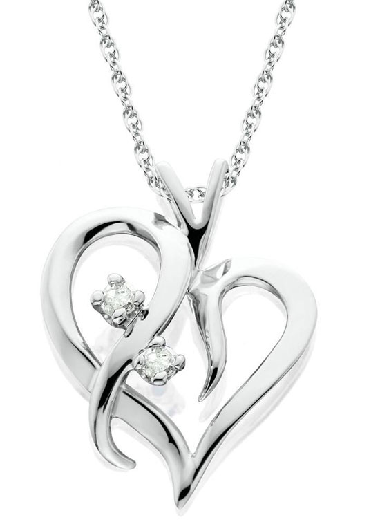 heart shaped diamond pendant