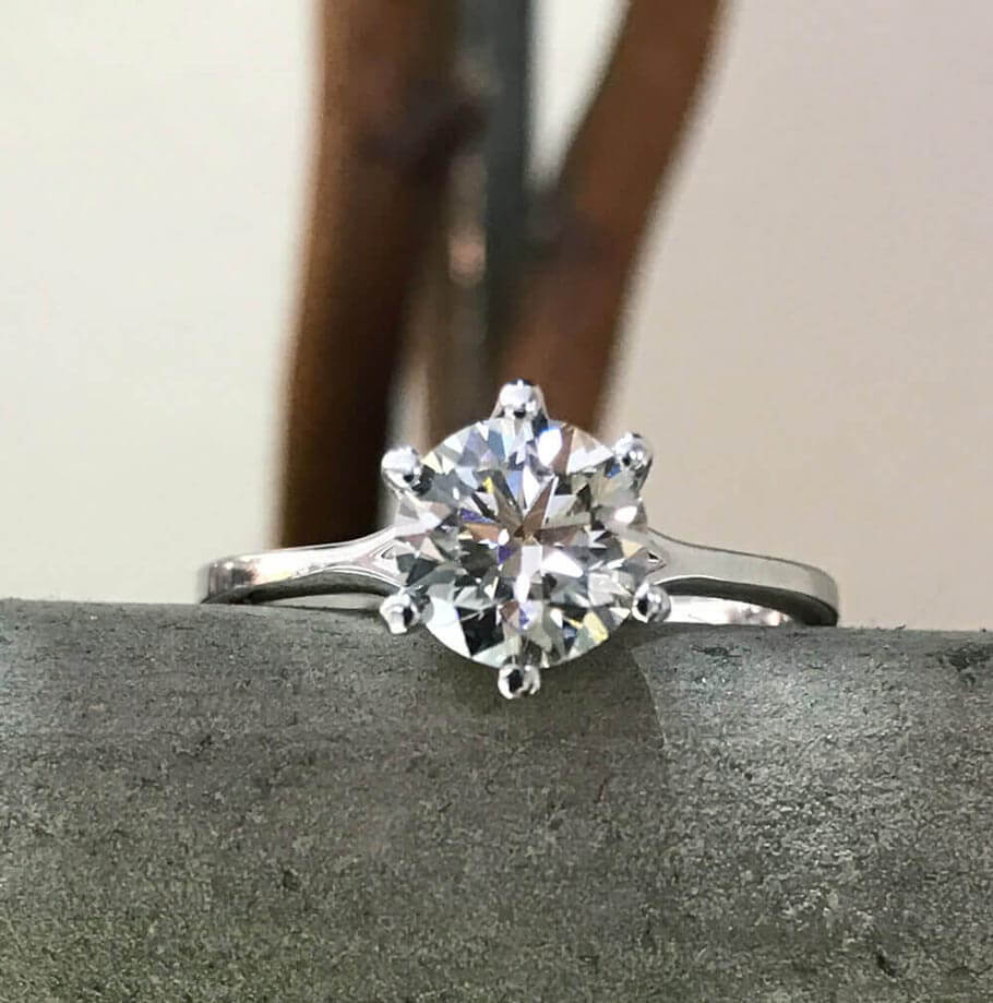 solitaire diamond engagement ring