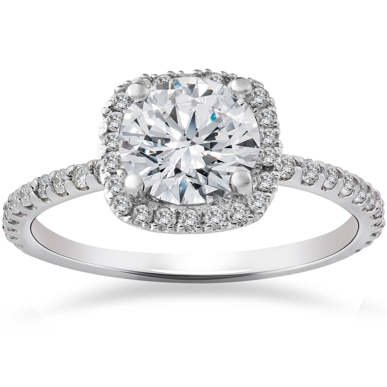 Halo diamond engagement ring